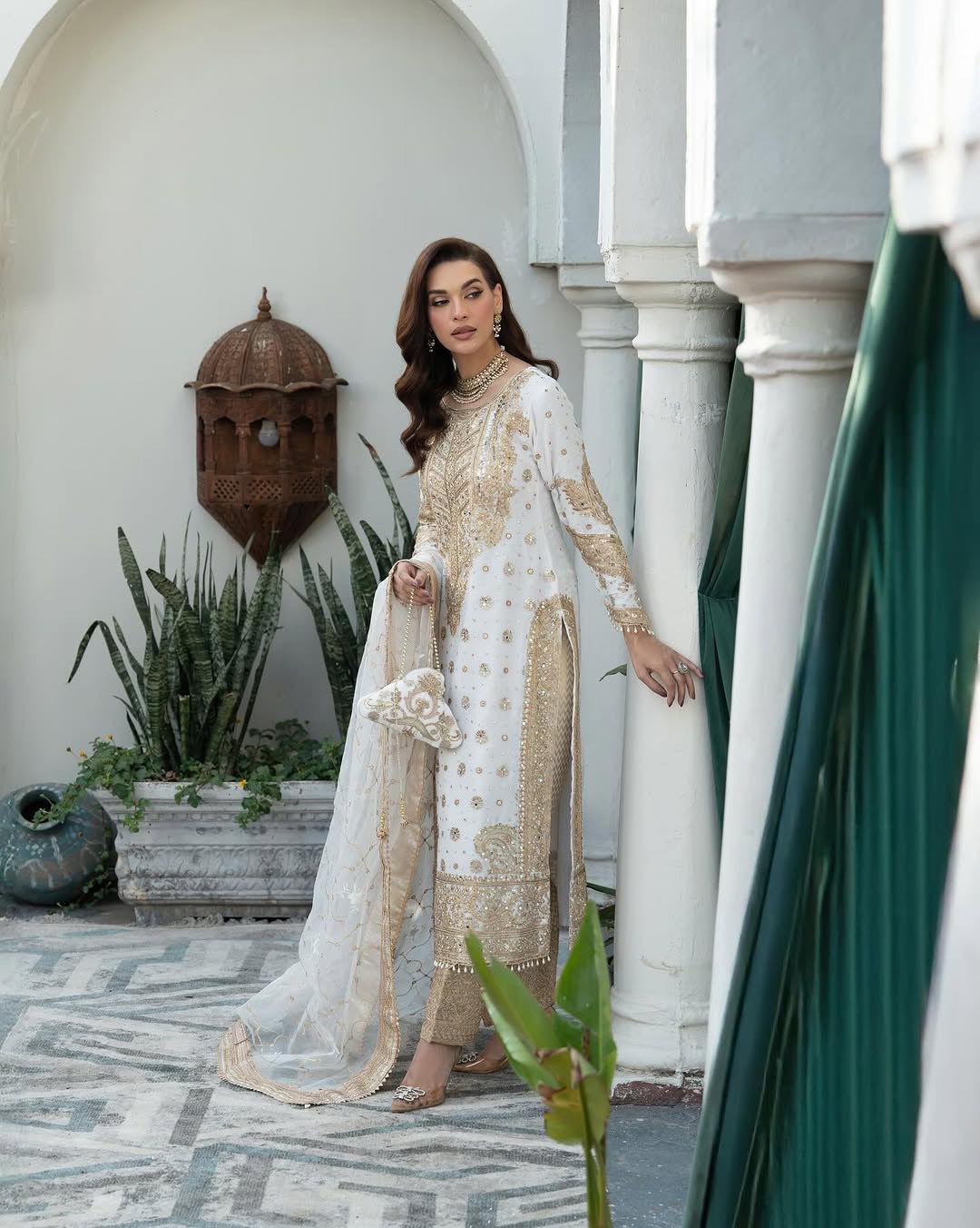 White Readymade Indian Salwar Kameez suit set dress