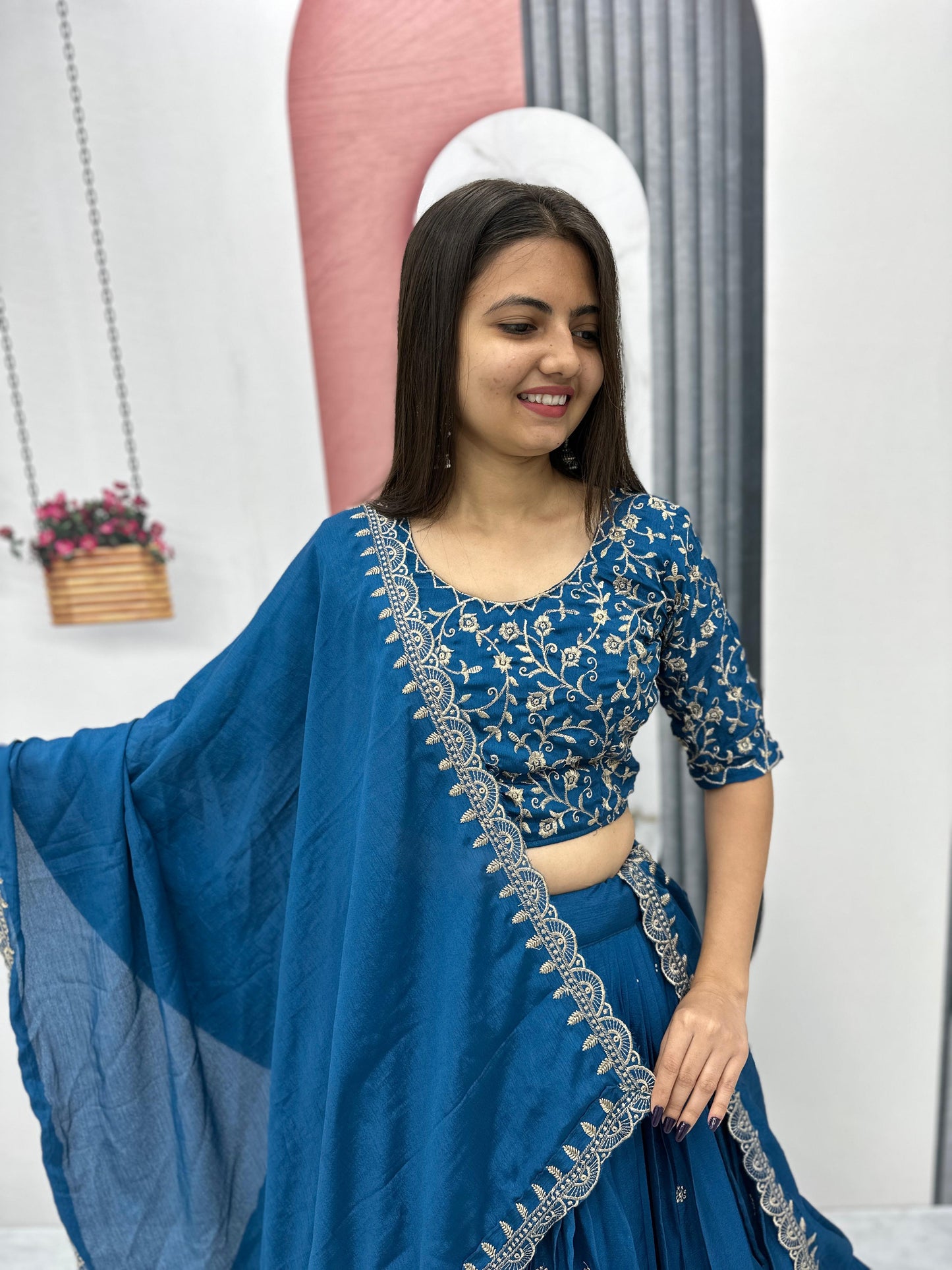 Wedding lehenga choli with Dupatta Readymade Full stitched