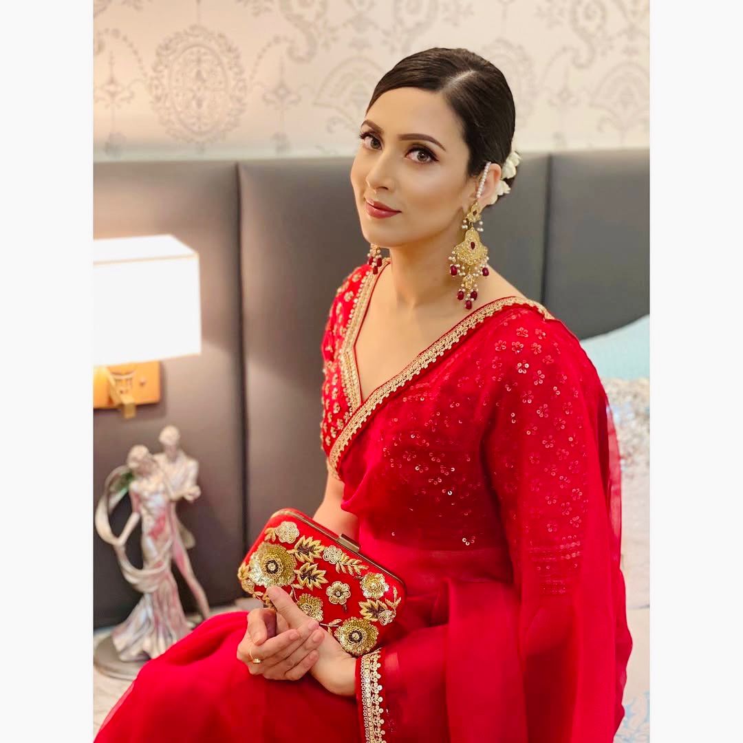 Red Designer Wedding saree with stitched blouse Partywear Ready To Wear Saree