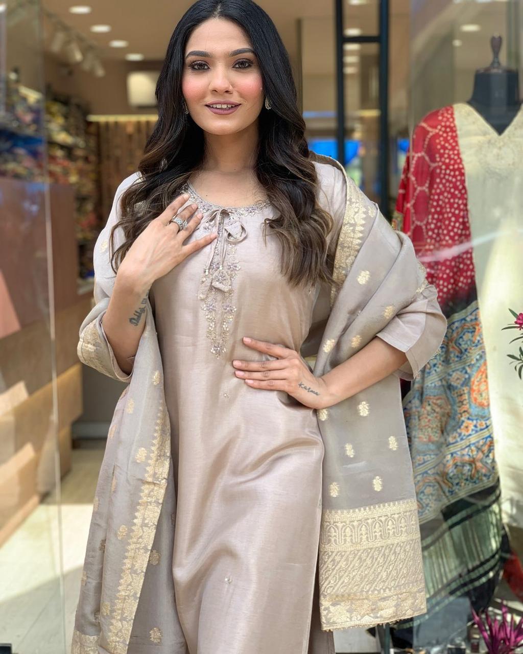 Indian salwar kameez suit set Ready to Wear Festival wedding salwar kameez
