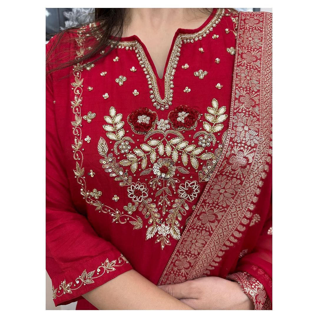 Red Salwar kameez suit set Indian wedding dress