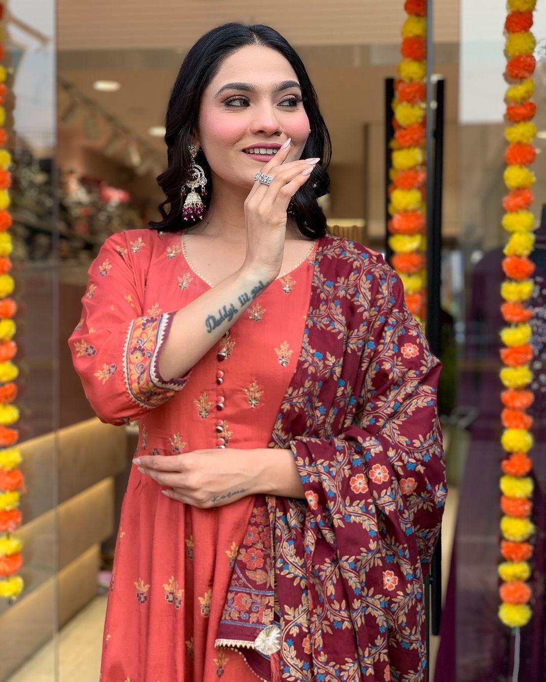 Wedding wear anarkali Full Flair gown set Readymade