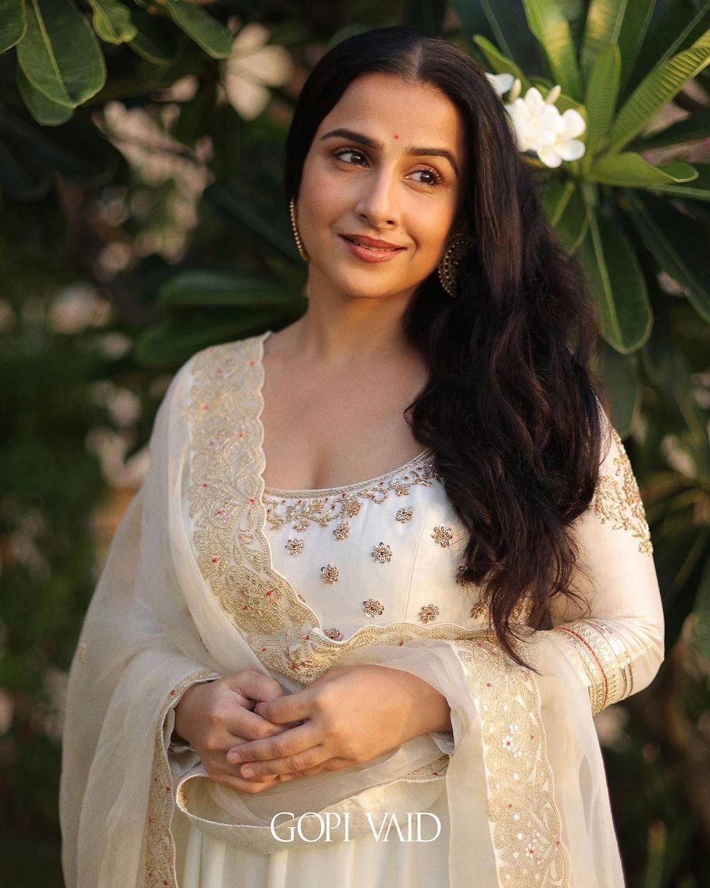 White Readymade Wedding Salwar Kameez suit Indian dress