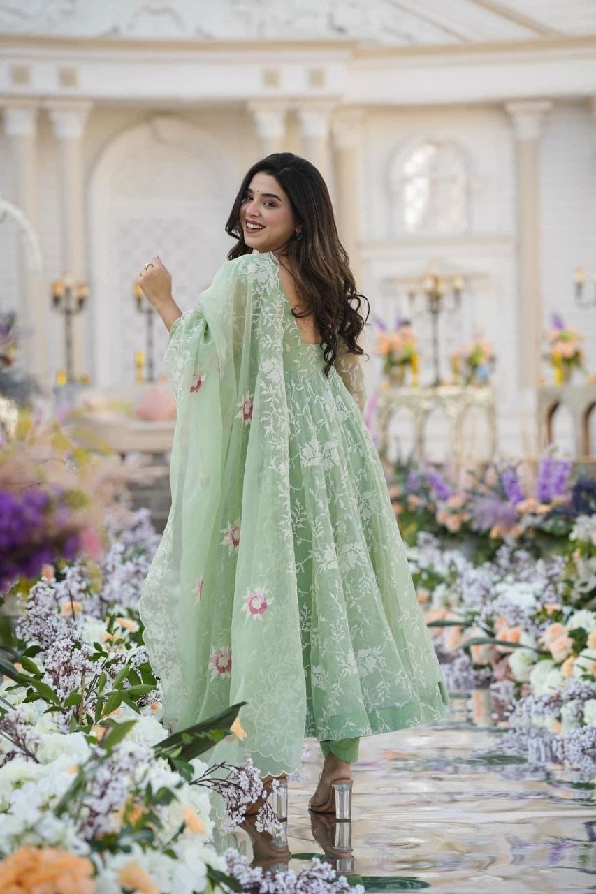 Indian Wedding wear Salwar Kameez anarkali partywear Full Flair dress