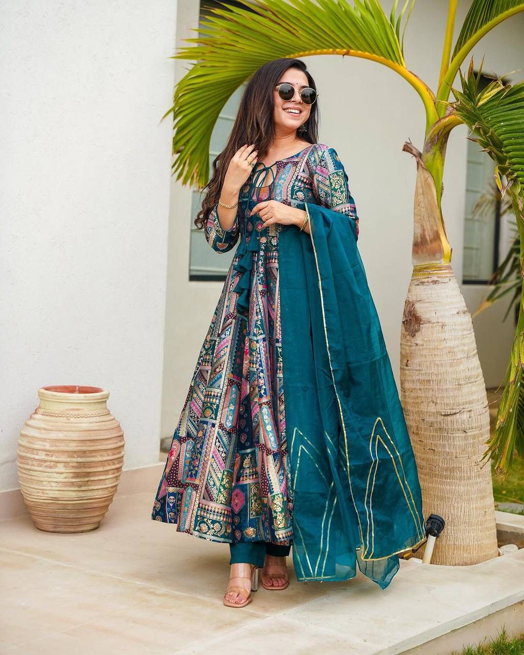 Premium anarkali Full Flaired salwar kameez for wedding