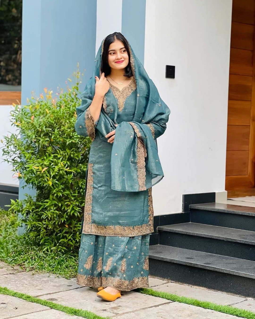 Pakistani Eid salwar Kameez Sharara Suit Set dress
