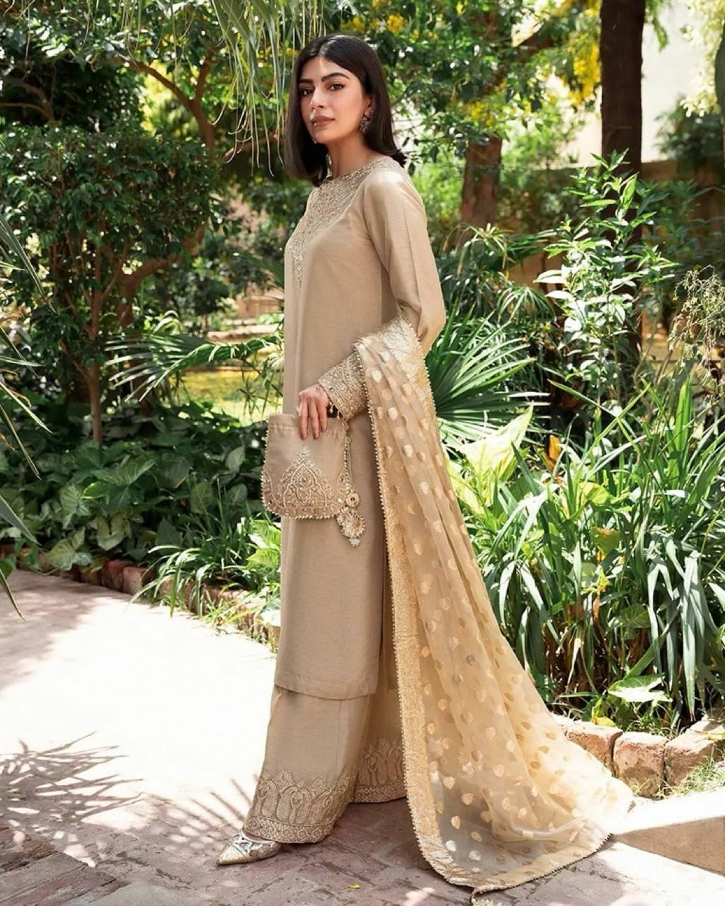 Pakistani eid salwar kameez readymade wedding dress