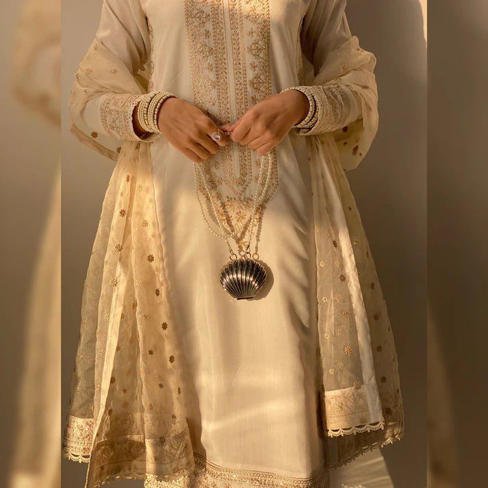 EID Pakistani Readymade Designer salwar kameez stitched