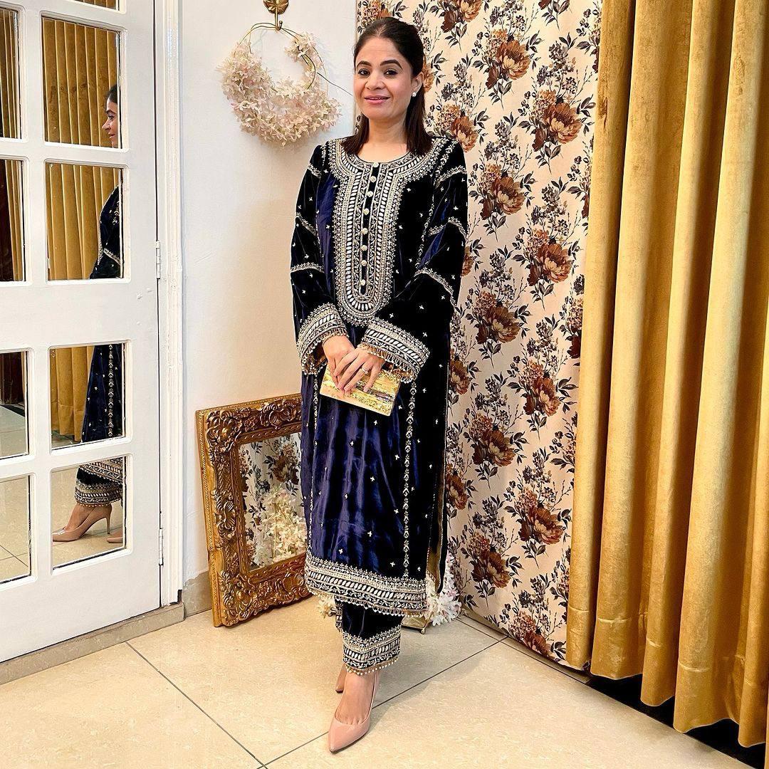 Pakistani salwar kameez suit for EID Readymade Indian Dress