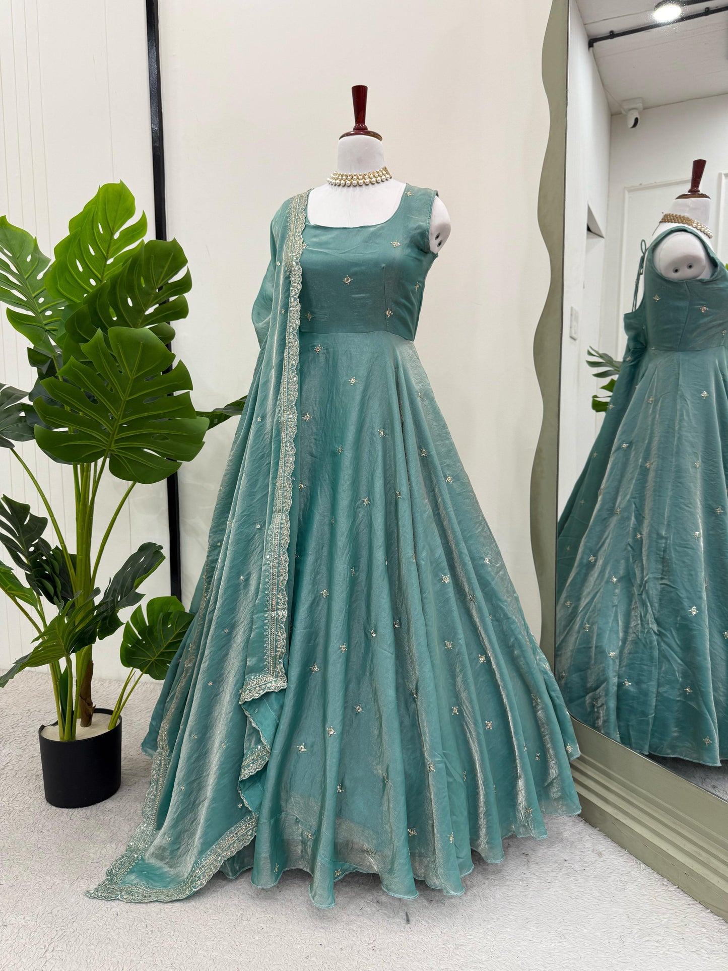 Full Flair anarkali Readymade Indian salwar kameez for wedding Festival partywear