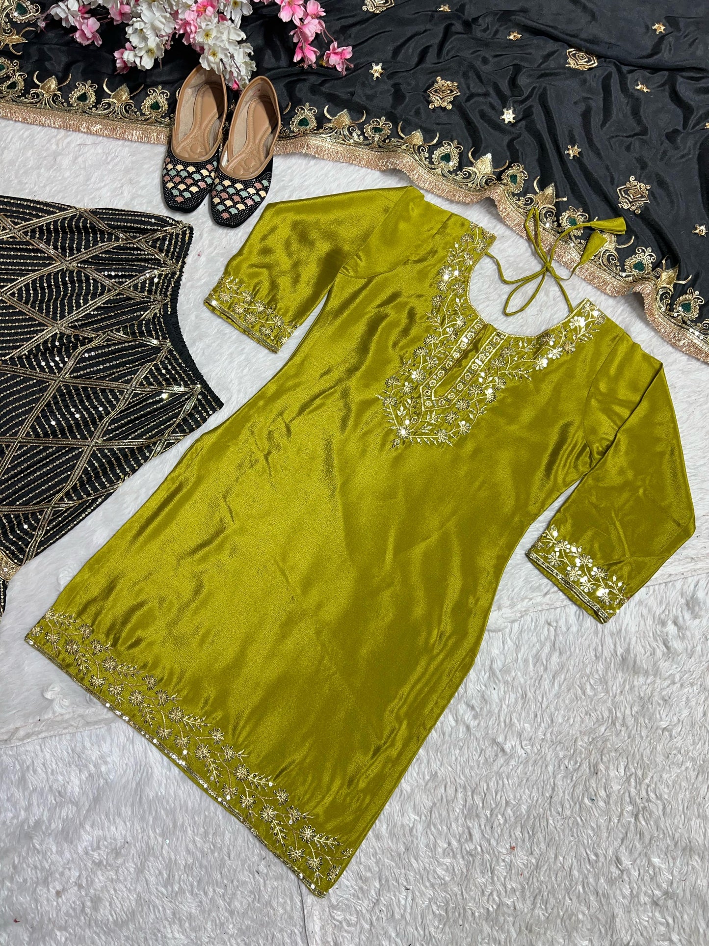 Pakistani Readymade Festival partywear wedding salwar kameez Punjabi suit