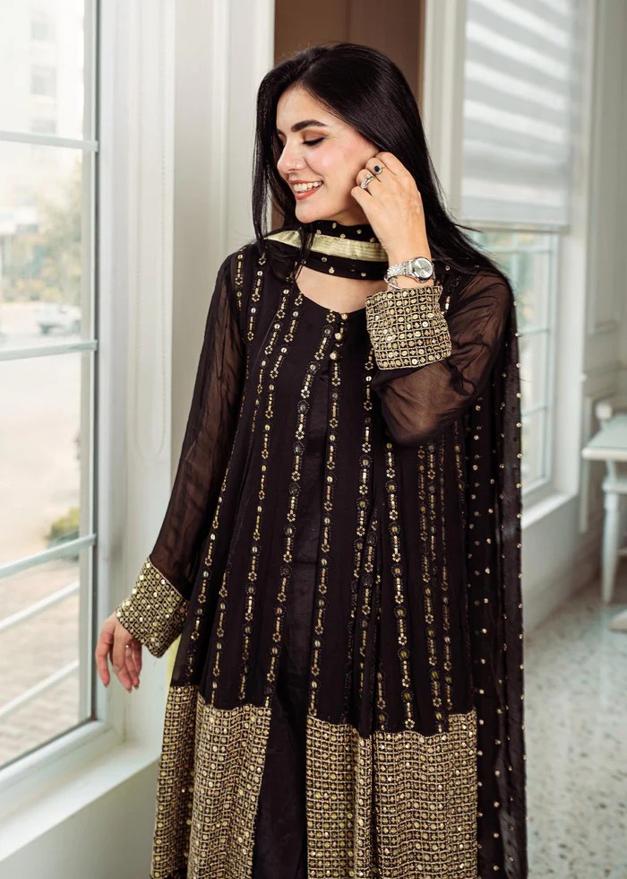 Pakistani Readymade Salwar kameez dress