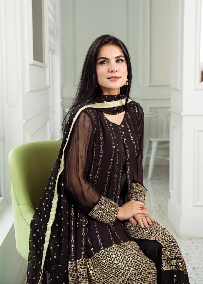 Pakistani Readymade Salwar kameez dress