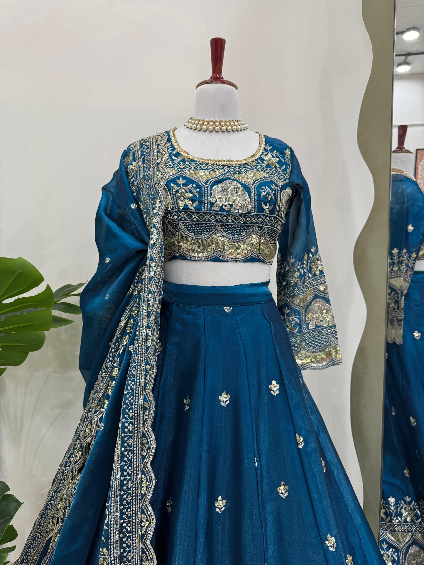 Readymade Indian wedding lehenga choli with Dupatta
