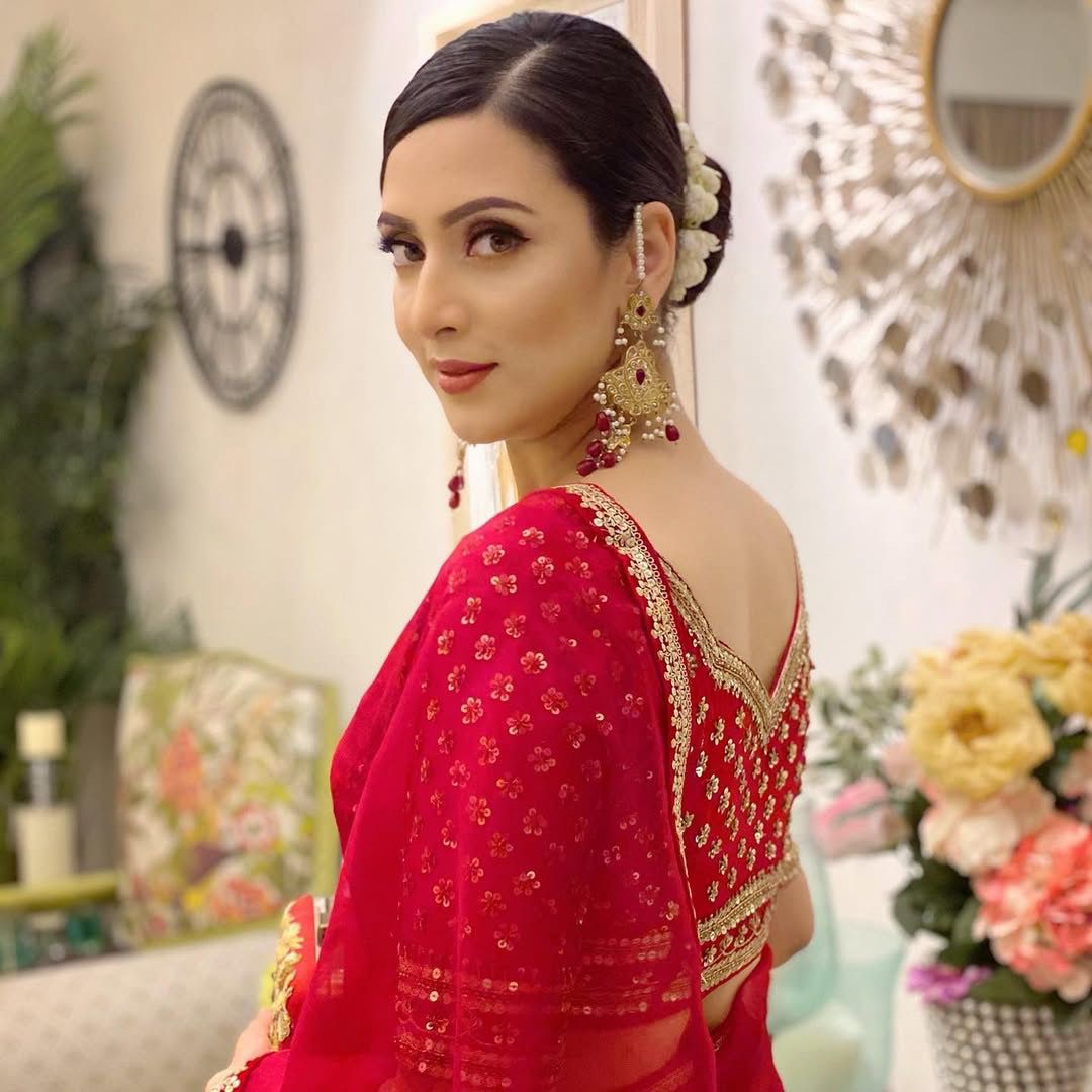 Red Designer Wedding saree with stitched blouse Partywear Ready To Wear Saree