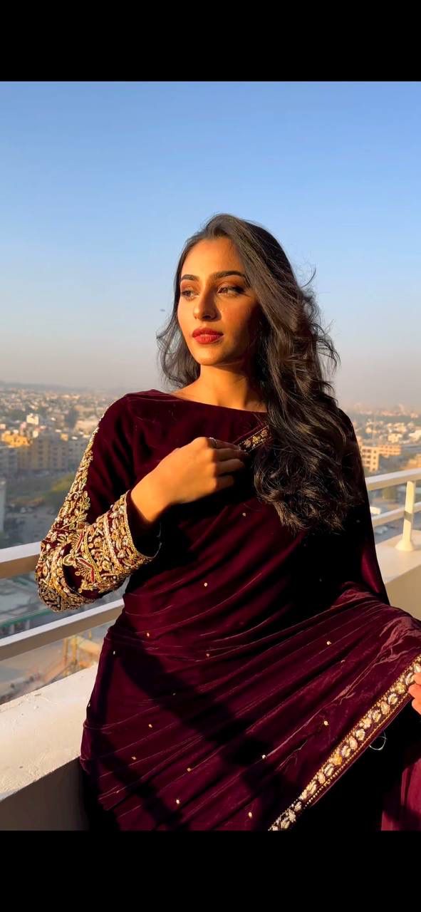 Wedding Saree with stitched blouse Indian Readymade Saree