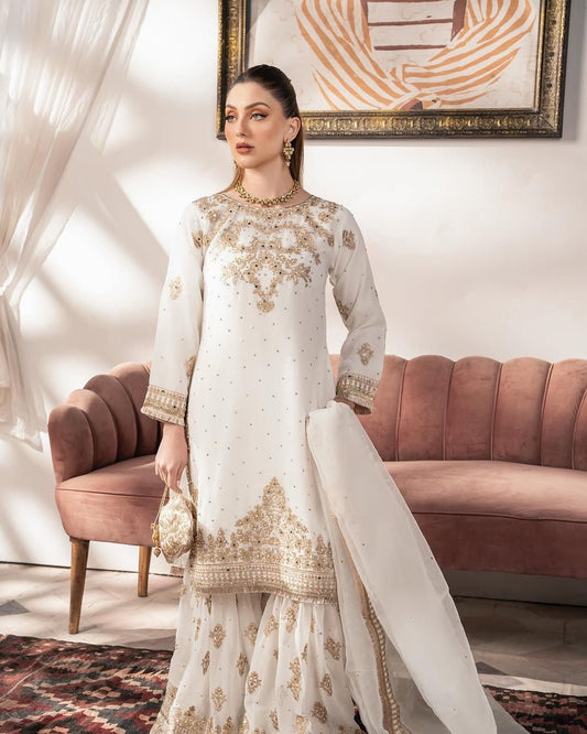 White pakistani salwar kameez set Readymade dress