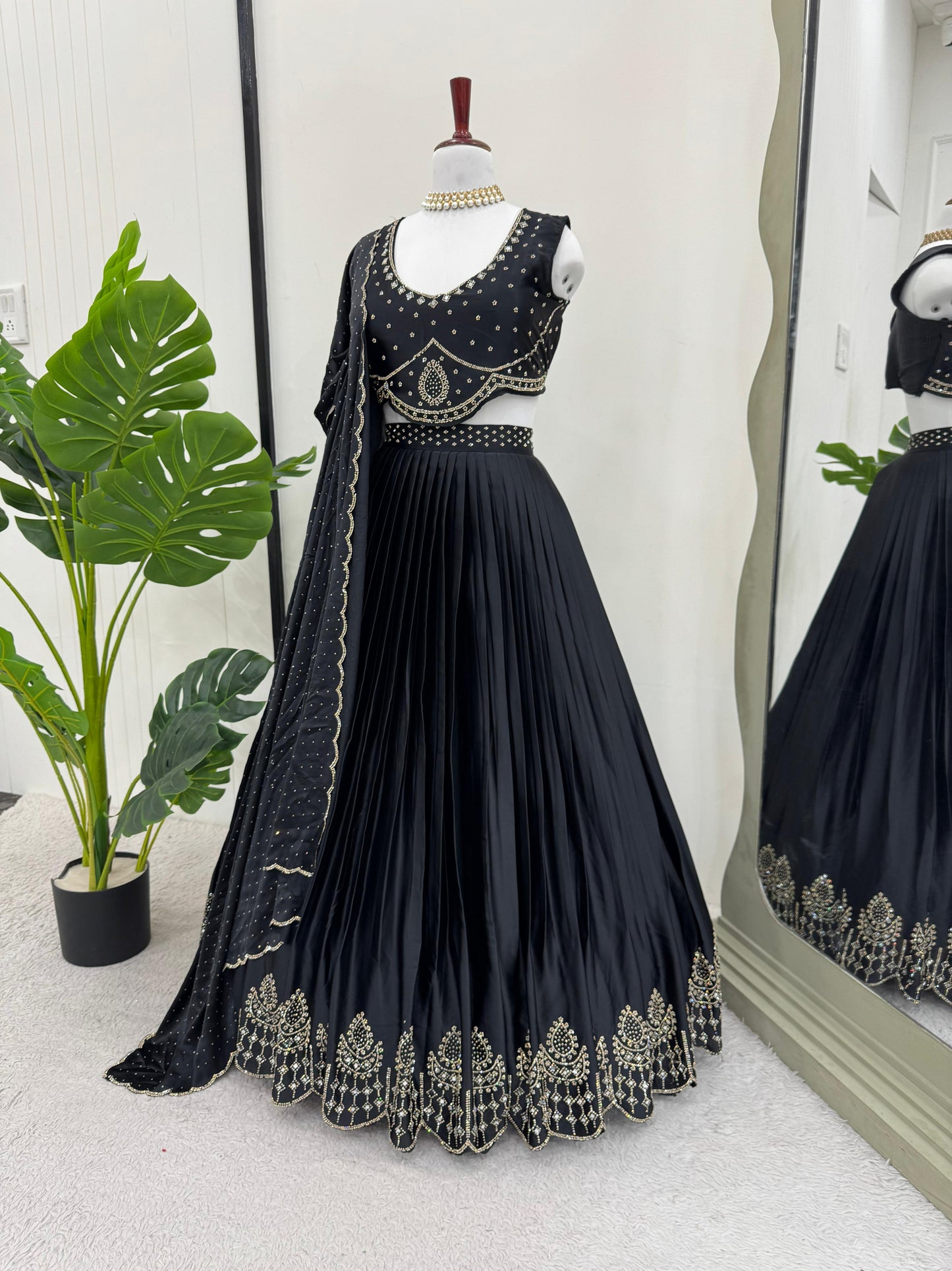 Heavy premium Wedding lehenga choli Indian Readymade dress