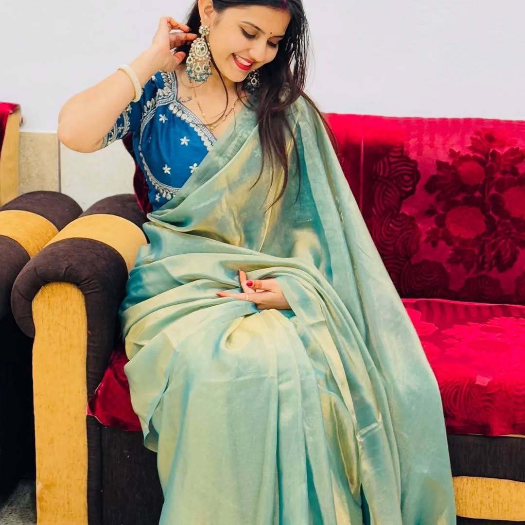 Premium Designer Wedding PartyWear saree with stitched blouse Ready To Wear