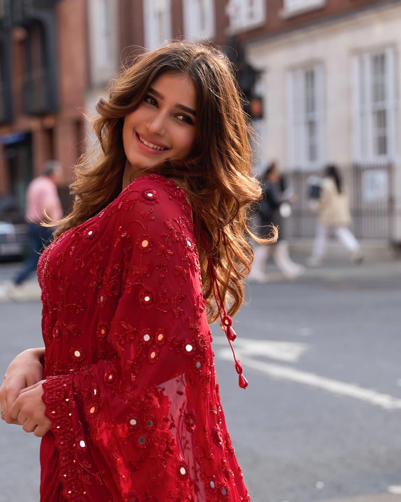 Bollywood Designer Ready To wear wedding saree with stitched blouse