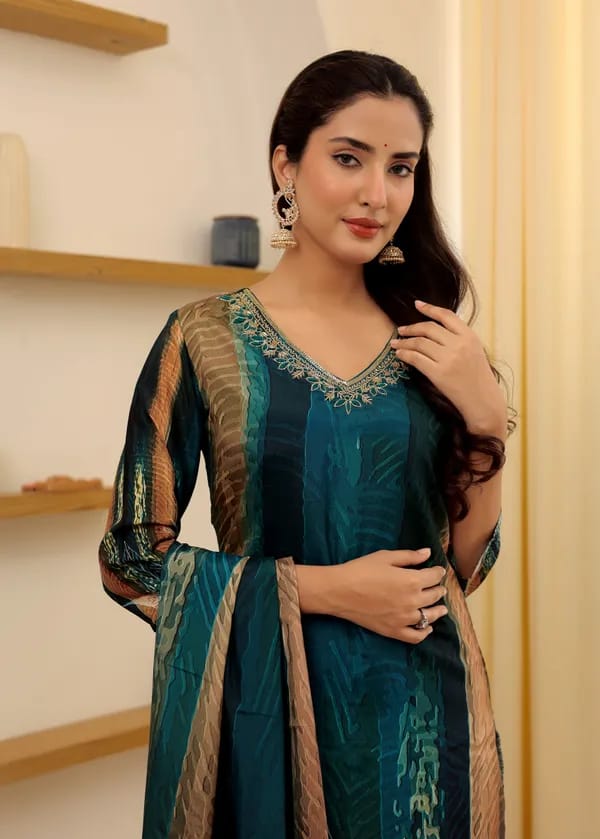 Designer Indian salwar kameez suit Wedding Festival Readymade dress