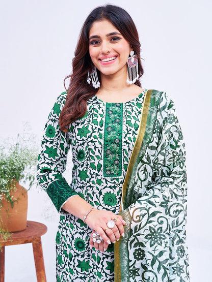 Trending Readymade Wedding Festival wear Salwar Kameez dress