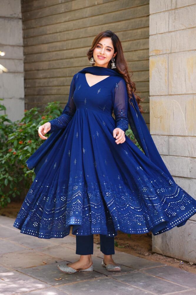Full Flair Anarkali Readymade Indian wedding salwar kameez dress