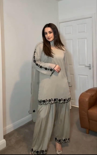 Pakistani Readymade Salwar kameez wedding Festival partywear dress